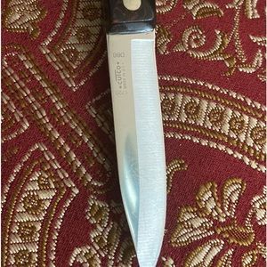 Cutco pairing knife 1720 with 2 3/4 inch blade